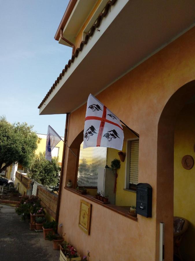 B&B Il Rifugio Del Lupo - E6721 Paringianu Ngoại thất bức ảnh