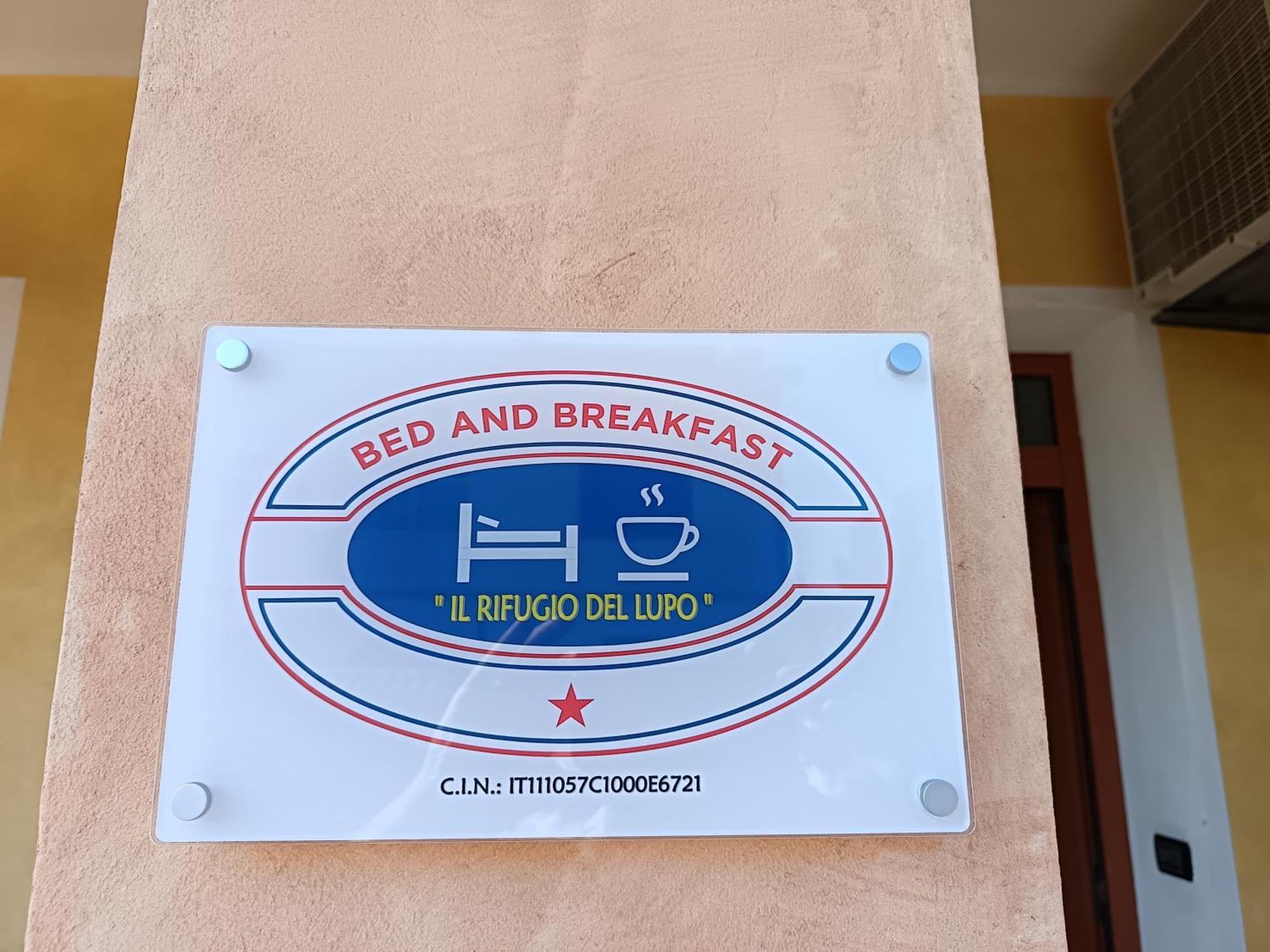 B&B Il Rifugio Del Lupo - E6721 Paringianu Ngoại thất bức ảnh
