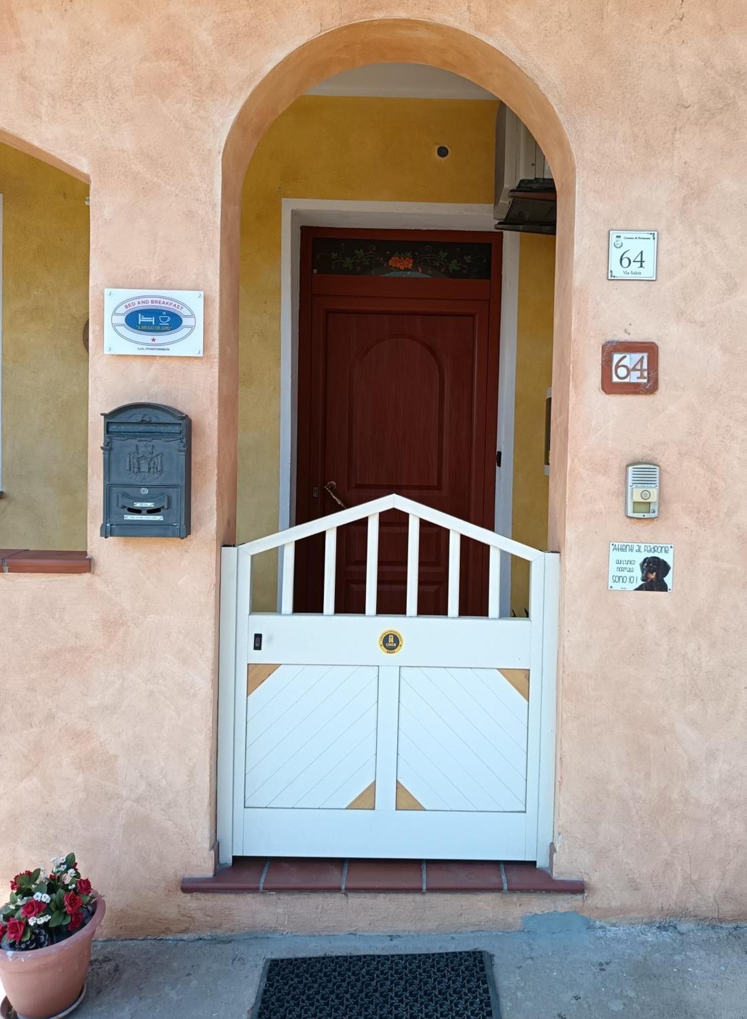 B&B Il Rifugio Del Lupo - E6721 Paringianu Ngoại thất bức ảnh